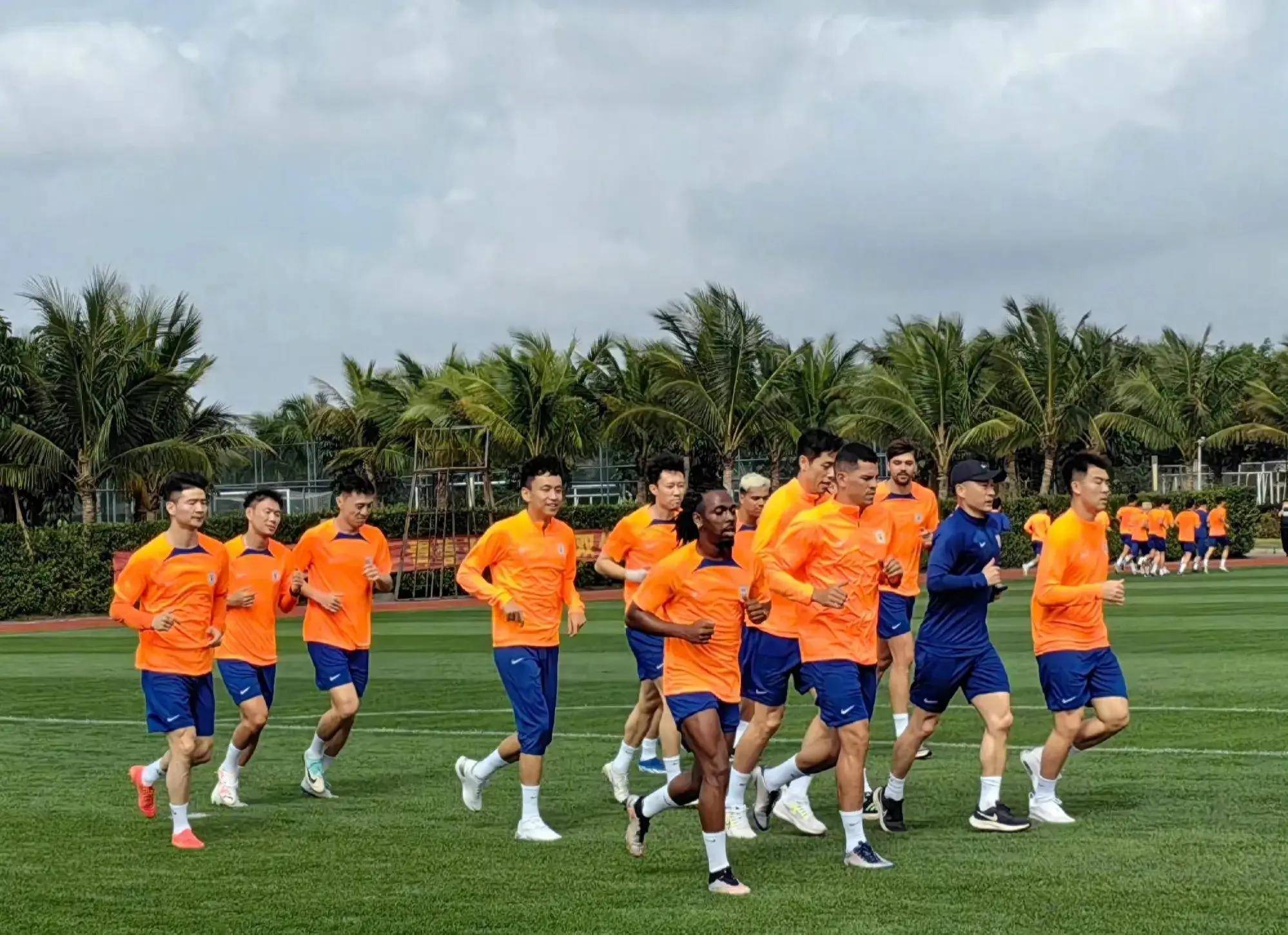 开云体育入口-法国队完胜日本队，郑思维状态火热