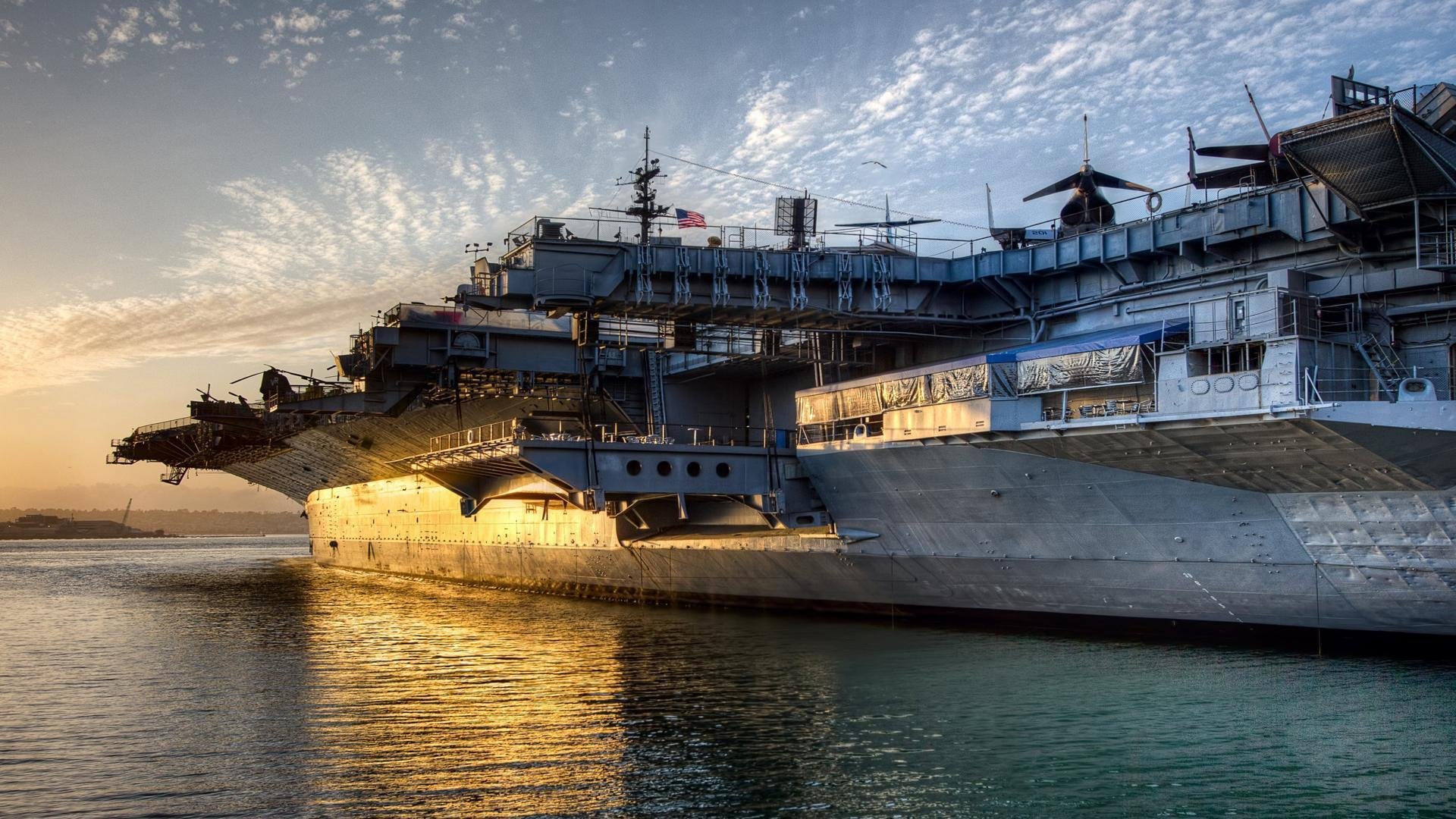隔夜的华夫饼与清晨的豆酱饭
