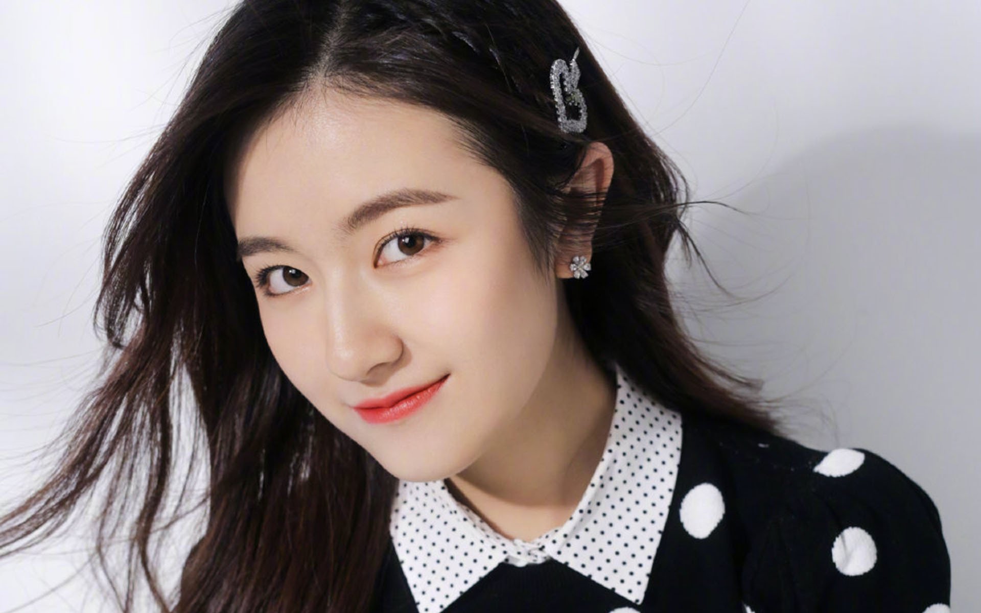 开云体育2026-从柏林到巴塞罗那，京多安唯一性证明之战，一己之力打碎牙买加铁桶阵