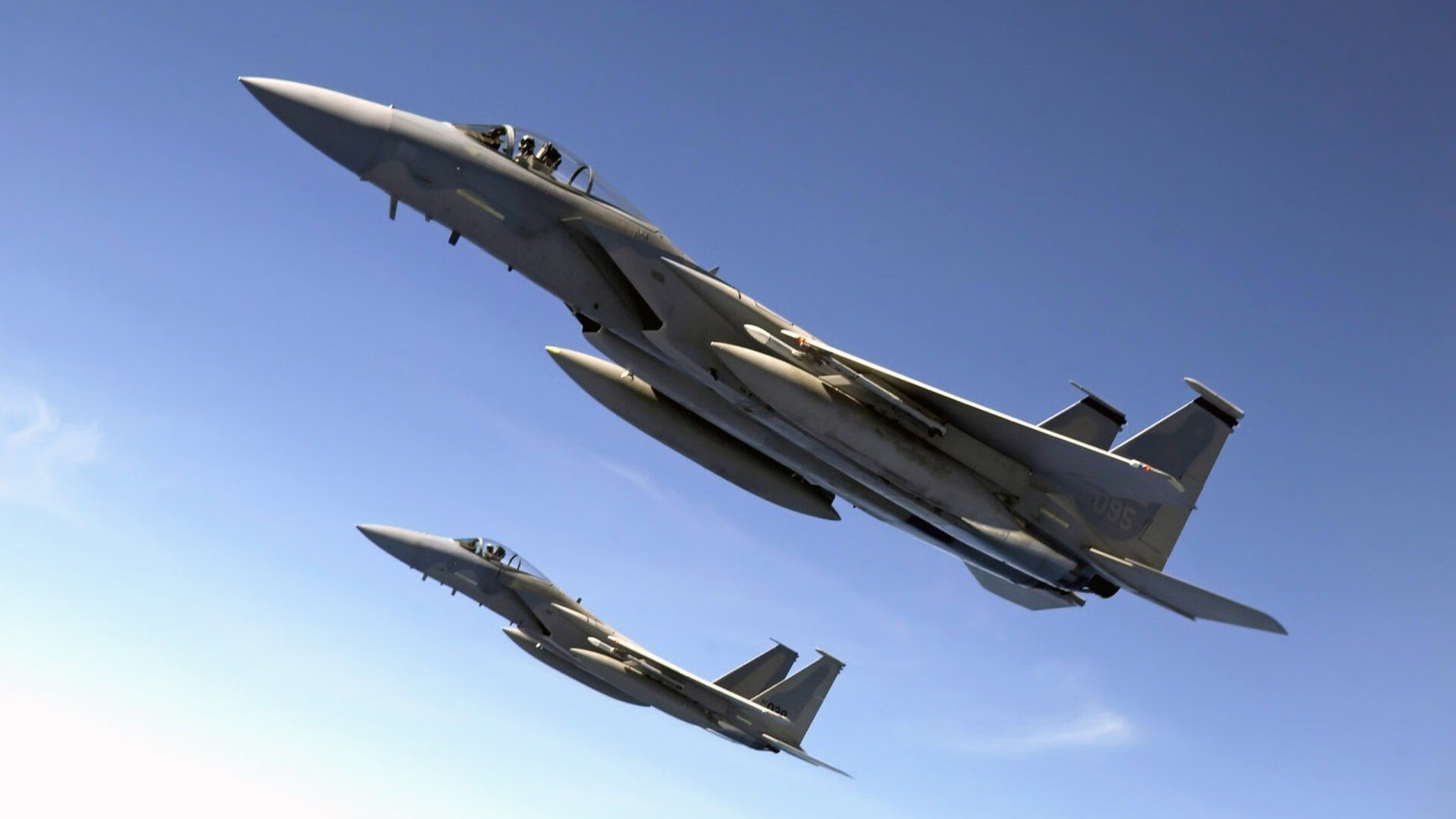 活塞铁壁锁灰熊,东契奇独舞震联盟,这时代究竟选择谁?