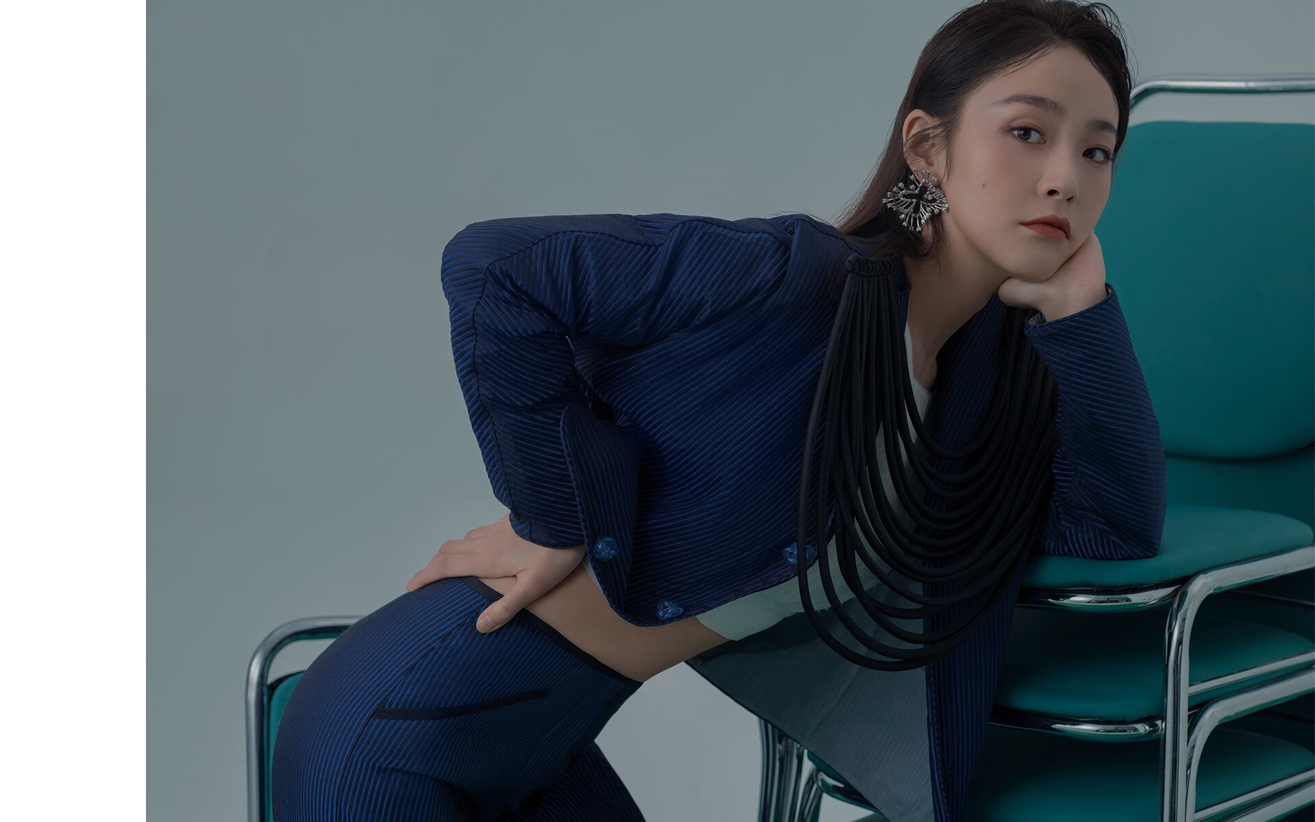 开云体育入口-时空裂痕中的里程碑，当芝加哥公牛遇上深圳队，乔治跨越的不仅是三万分