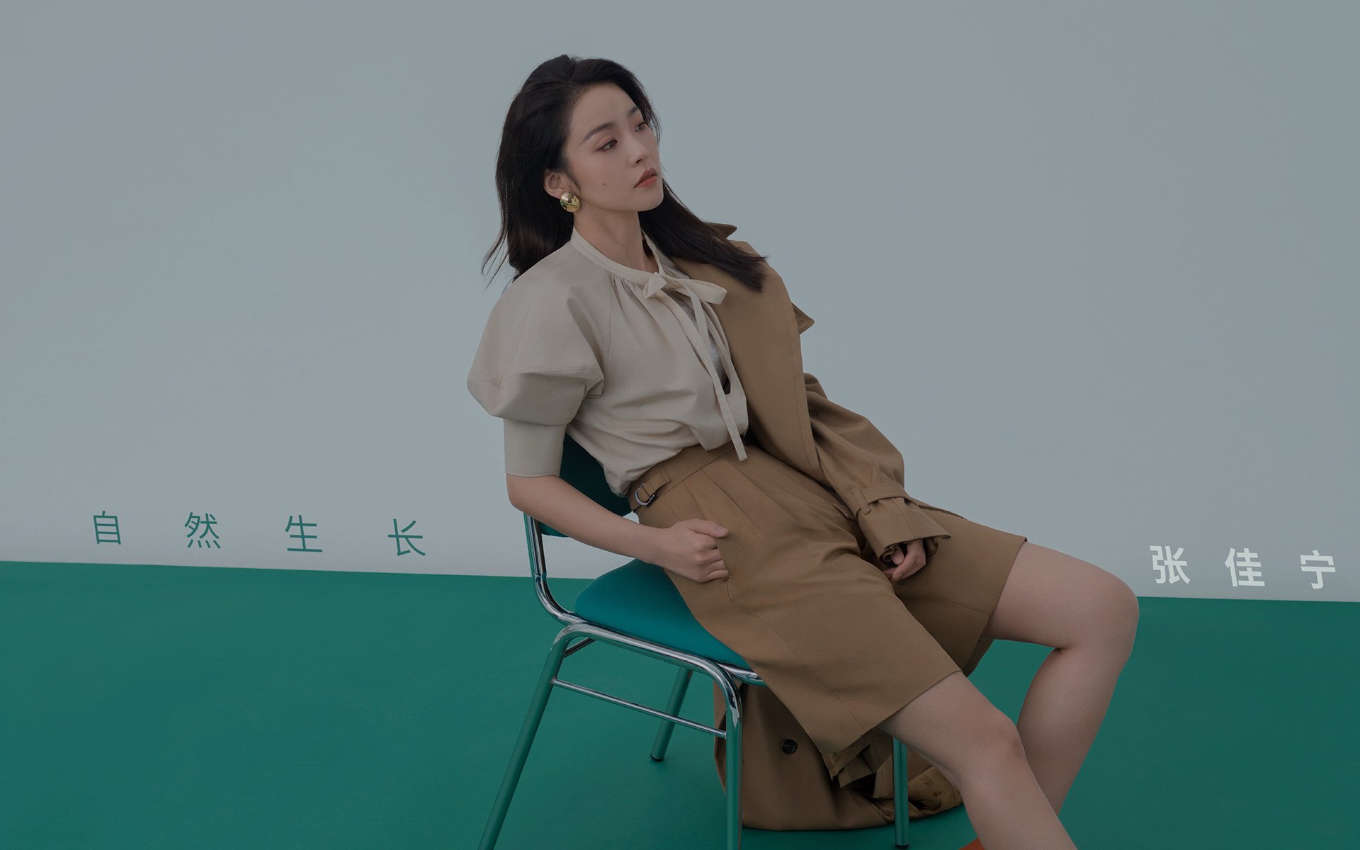 一人敌一国！伊萨克冠军级表现撕裂波兰，几内亚奏响非洲狂想曲