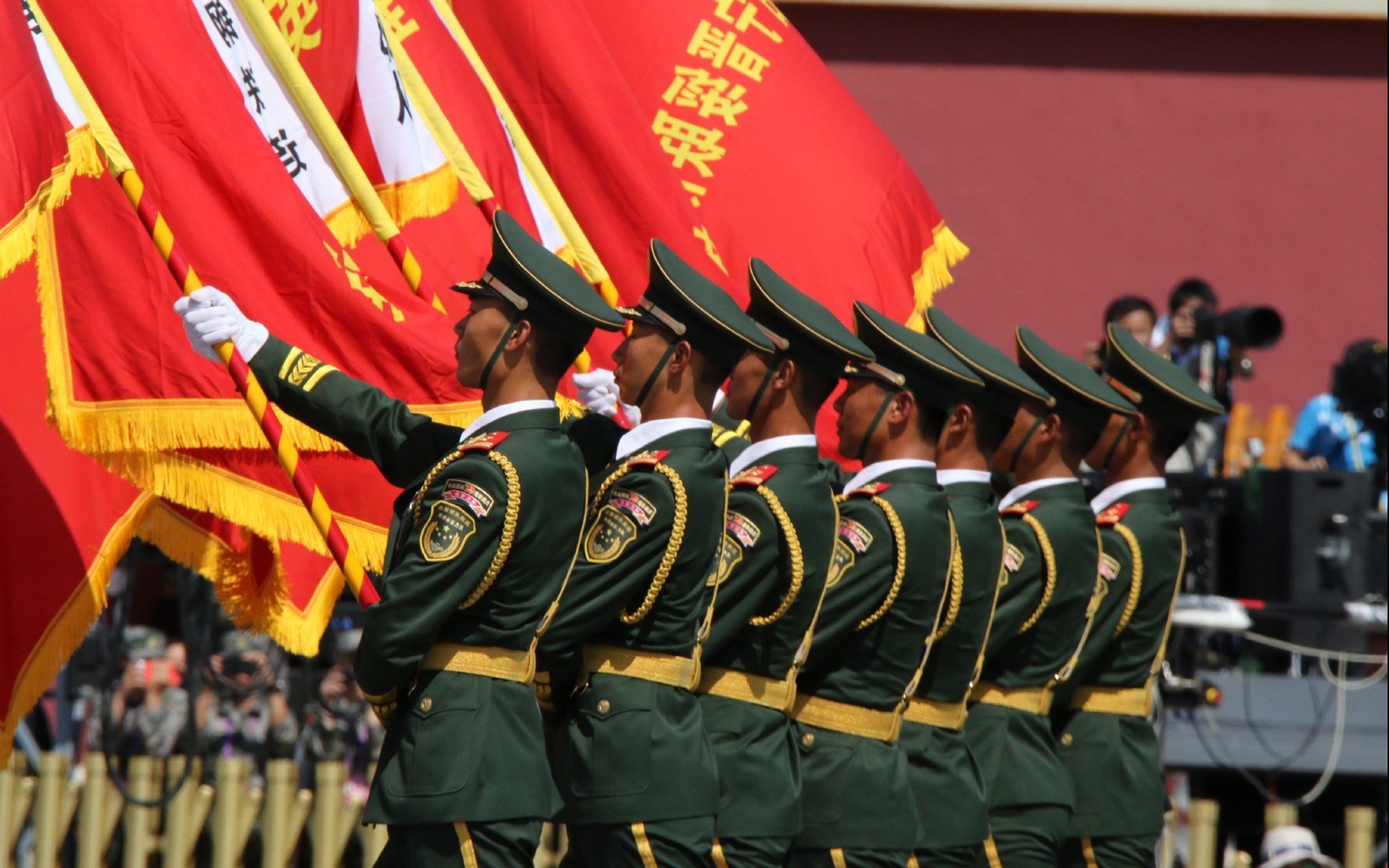 冰与火之歌，2026，当高卢雄鸡的华丽齿轮，被北非孤狼的防守反击悄然逆转